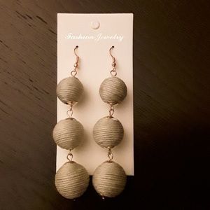 Boutique Pom Pom earrings